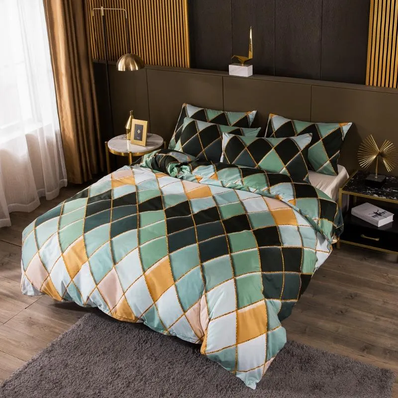 Set di biancheria da letto Set copripiumino scozzese dorato geometrico nordico Federa Copripiumino super king size Biancheria da letto (senza lenzuolo)