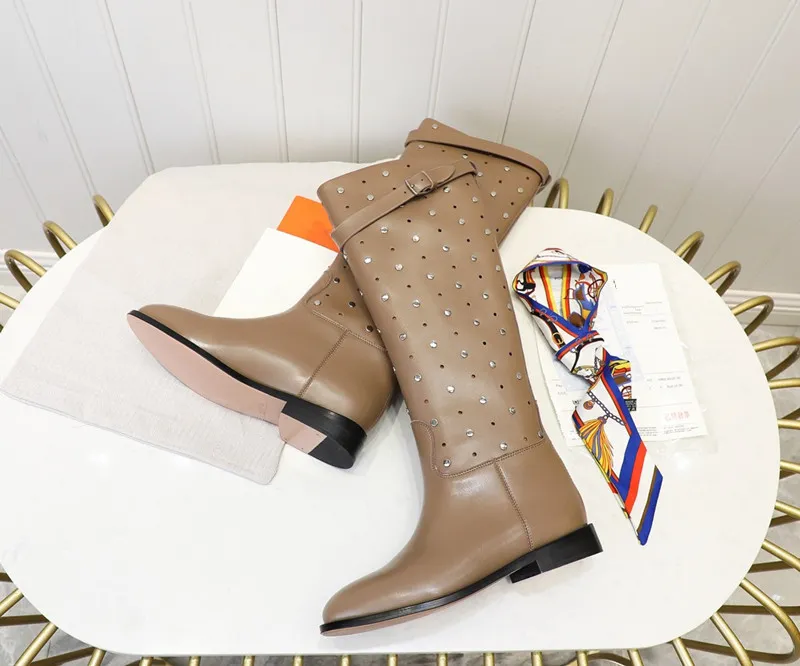 2022 fashion ladies boots rivet shoes cowhide shoes outdoor knight boots non-slip shoes warm and waterproof factory production price concessions