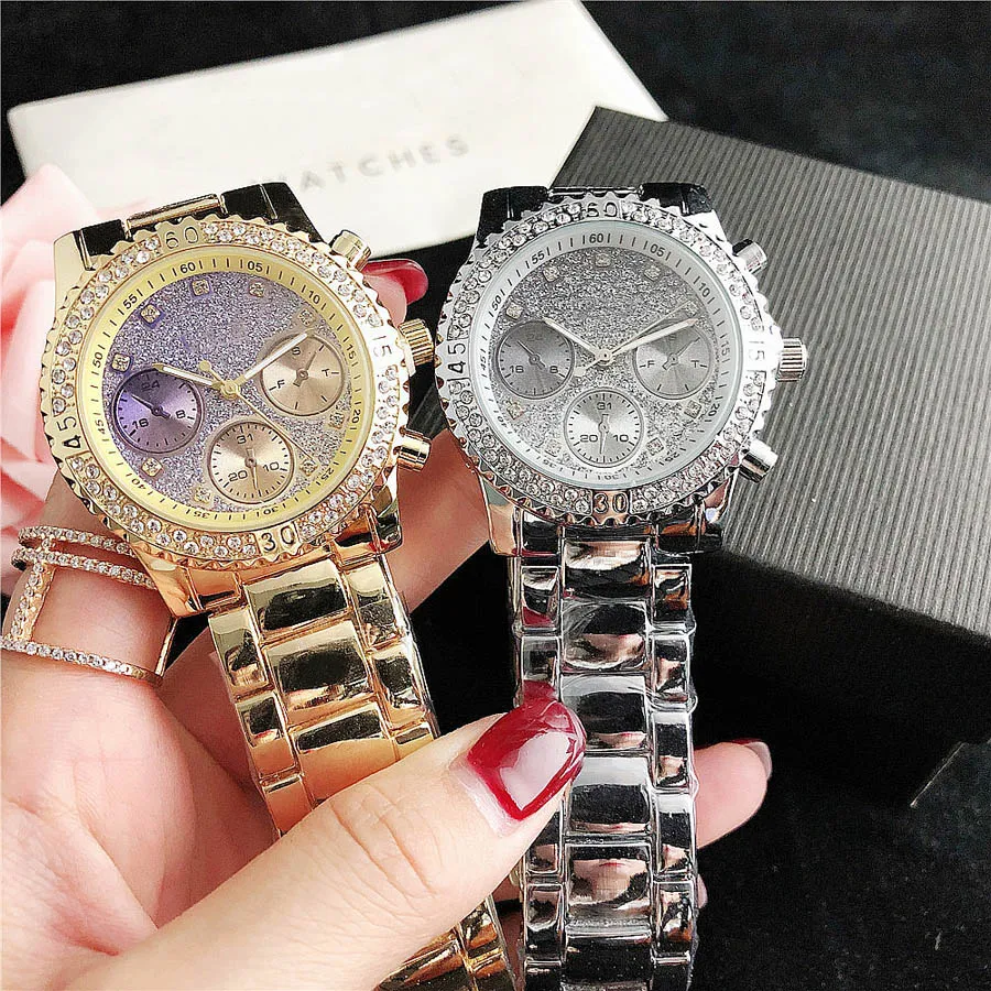 Marca relógios feminino menina diamante cristal 3 mostradores estilo metal banda de aço quartzo com logotipo relógio de pulso gs 44