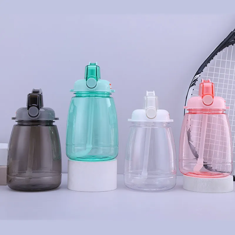 Bouteille d'eau de grande capacité de 1300ml pour Sports de plein air, avec sangle en paille, autocollant créatif et mignon, tasse Portable en plastique pour enfants