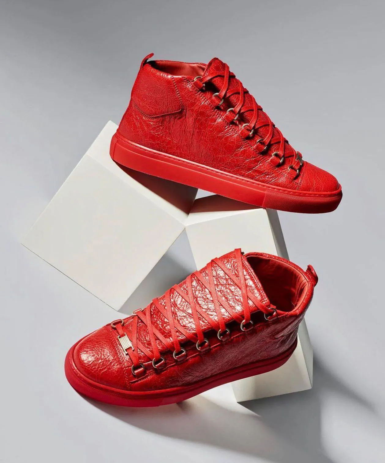 High Quality Brand Arena Shoes Mens casual shoe High Top Sneaker for Men s Flat Wrinkle Leather Trainer Party Luxury designer trainers black red white