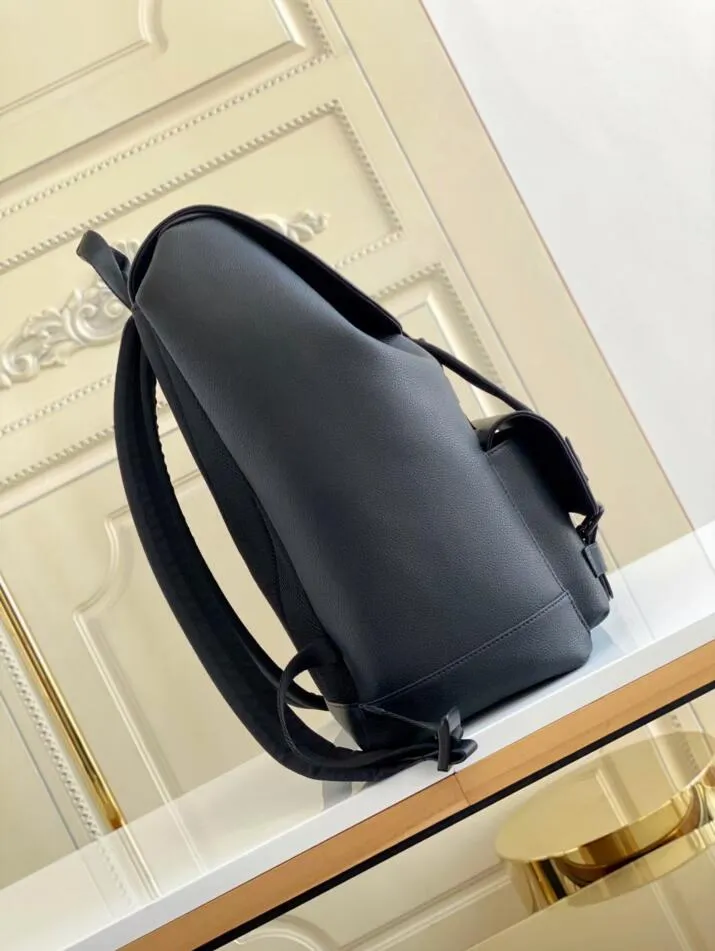 M58644 backpack bags OUTDOOR fashion men`s rucksack luxury designer men casual travel bag laptop single flower Spacious ZIP PURSE