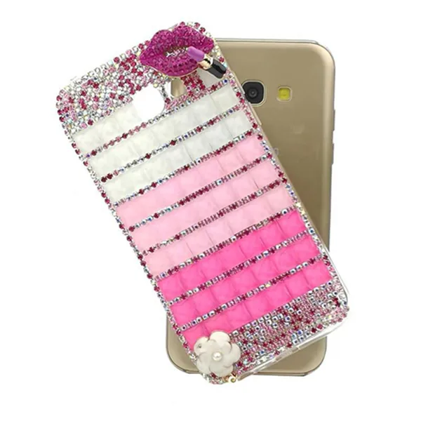 Cas de téléphone de diamant de bouteille de luxe pour 12 IP11 6p 8p Fur Ballbling Cases Cover Lip Lipstick