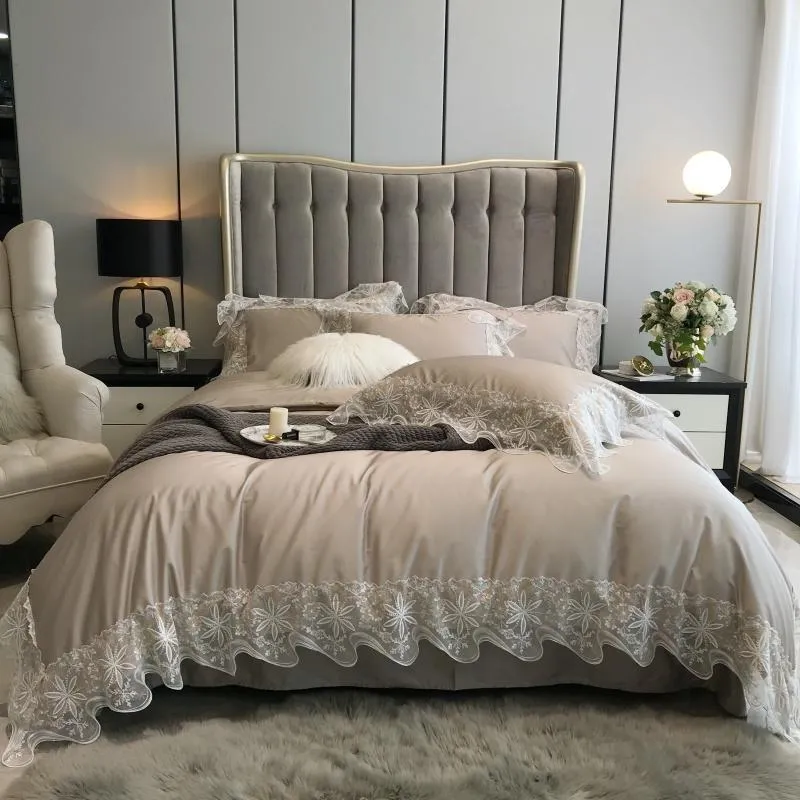 Farmhouse Bedding Elegant And Shabby Vintage Lace Edge Duvet Cover Bed