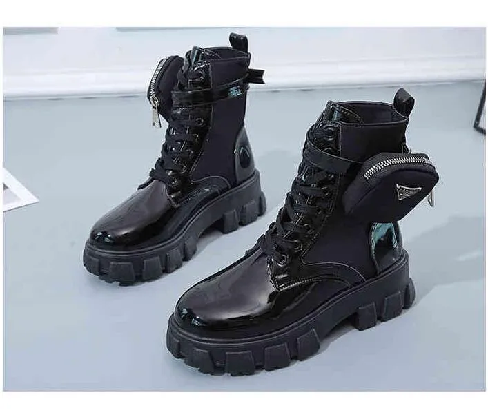 2021 Fashion Chunky Boots White Lace Up Ankle For Women Autumn Round Toe Combat Black Platform Ladies Shoes