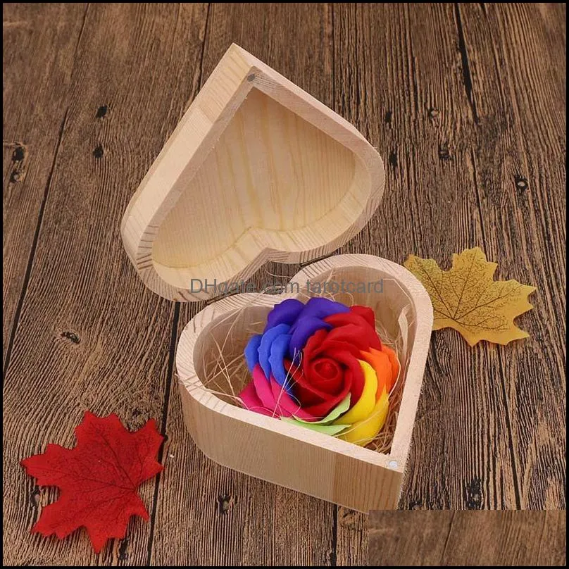 Creative Soap Flower Gift Box Valentine`s Day Gift Valentines Day Decoration Rose Flower Heart-shaped Wooden Box
