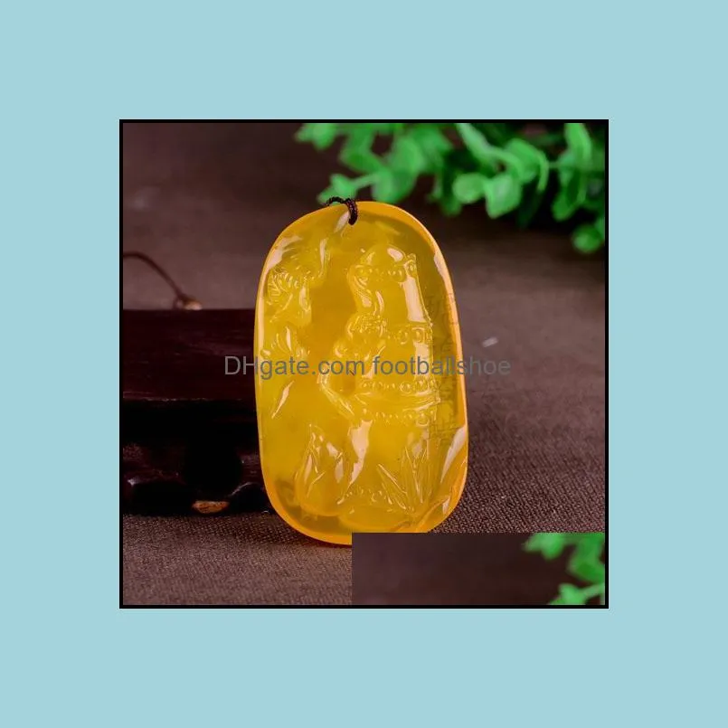 Amber Beeswax Chicken Butter and Yellow Honey Blessing In Front of Your Eyes Steadily Rising Pendant Men and Women Sweater Chain