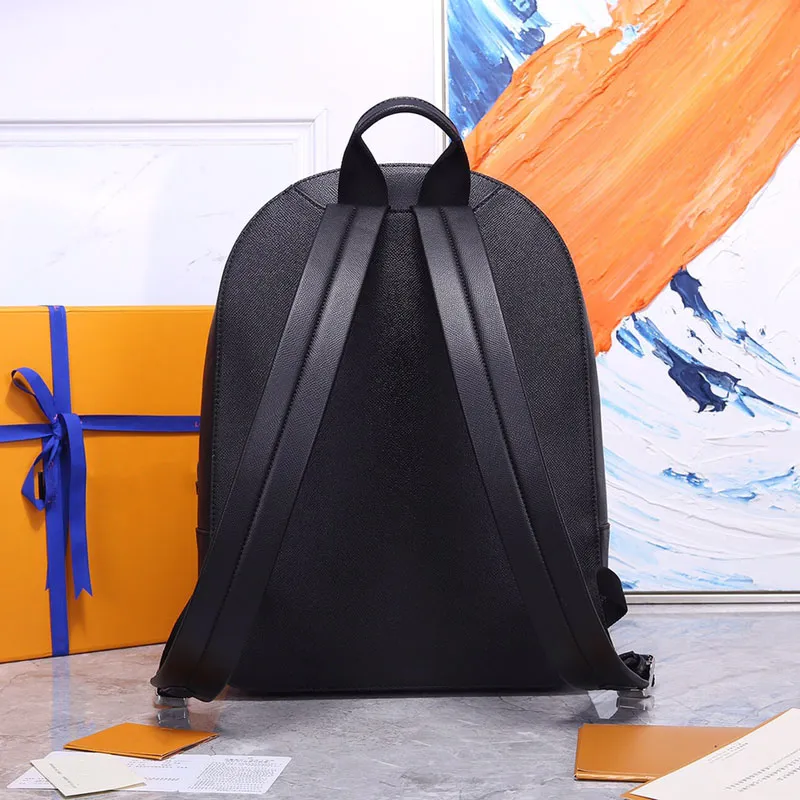 DHgate Womens Luxury Designer Bags 2021 Fashion Backpacks Comfortable Mens School Bag Model M30258 Size 31x44x17.5cm Bags Luggage Accessories