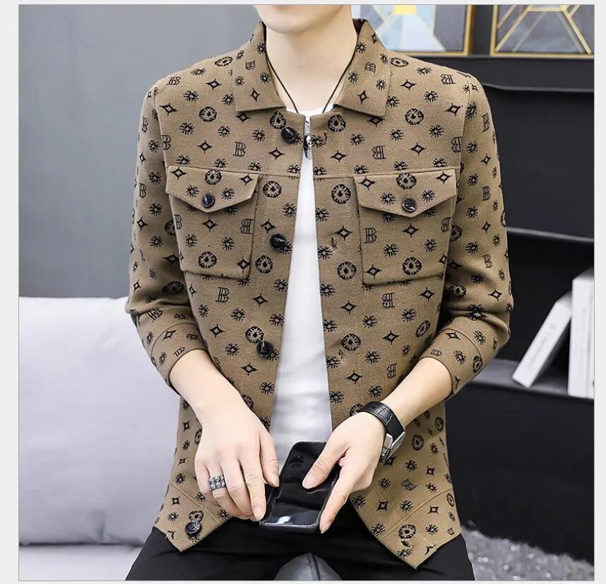 2021 autunno nuovo maglione cardigan da uomo giovane tendenza coreana risvolto maglioni a punti spessi giacca da uomo