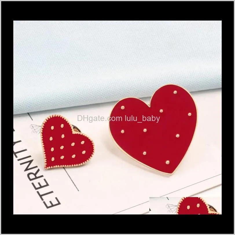 cartoon red big small heart enamel pins cute women brooch denim jackets lapel pin decoration badge fashion jewelry gift t352