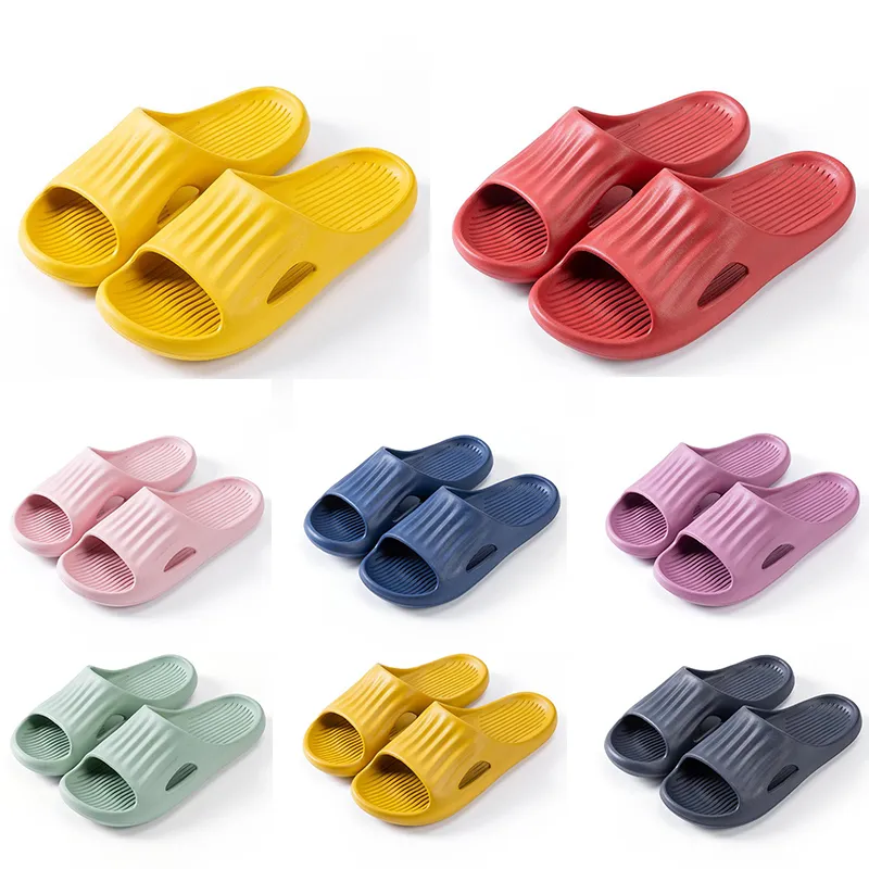 Sommar tofflor Slides skor D34 Män Kvinnor Sandal Plattform Sneaker Mens Kvinnor Röd Svart Vit Gul Slide Sandaler Trainer Utomhus Inomhus Slipper 36-45