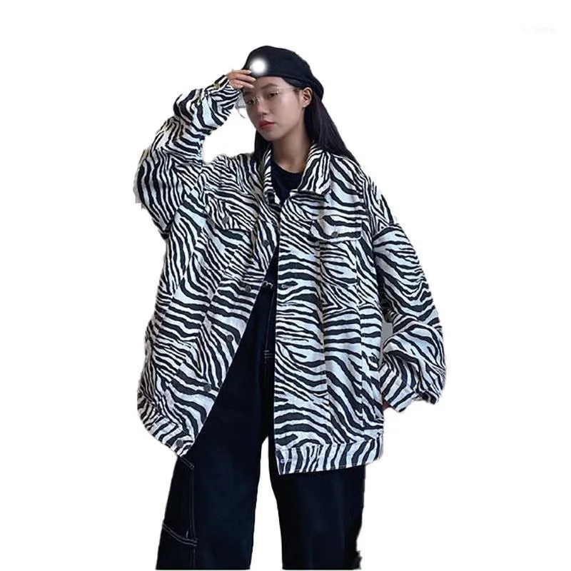 Женские куртки Zebra Pattern White Женская куртка Женщины Весна Осень Повседневная Свободные Одиночные Грубовые Длинные Рукава BF Harajuku Пальто Женщина Джинсора