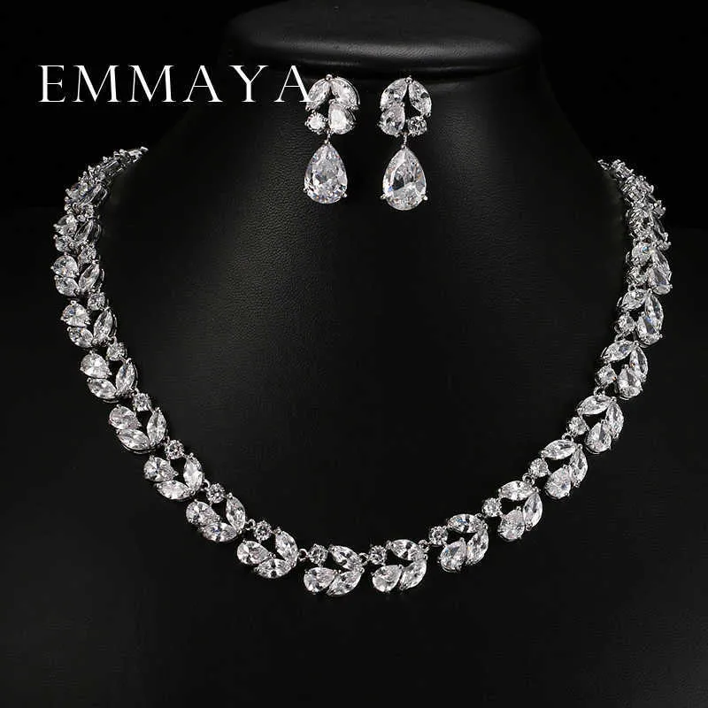 Emmaya Romantic Luxury Set Jewelry Flower Design Water Drop AAA CZ Crystal Wedding Jewelry Sets For Brides Gold Color Jewelry H1022