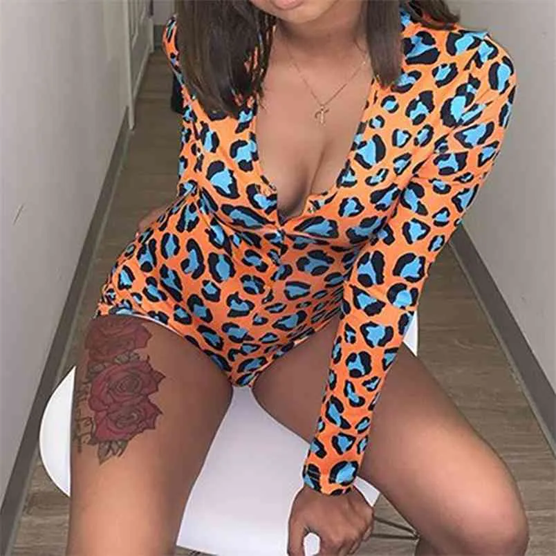 Women Nightwear Playsuit Workout Button Skinny Print Jumpsuits V-neck Short Onesies Plus Size Rompers OMSJ 210517
