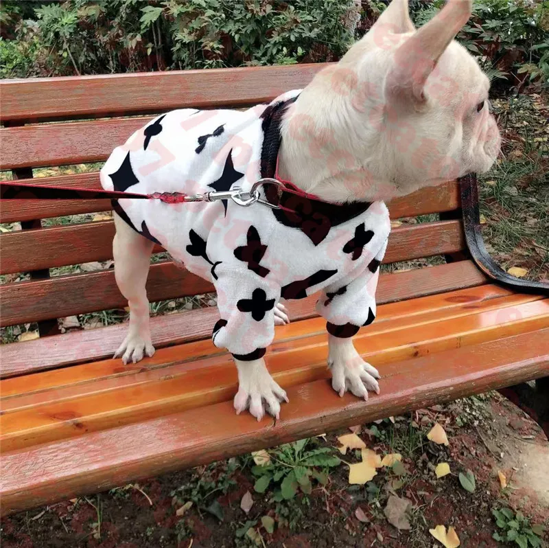 Peluş Pet Kazak Kazak Giyim Jakarlı Evcil T Gömlek Köpek Giyim Kış Sıcak Bulldog Köpekler Kazak Giysileri