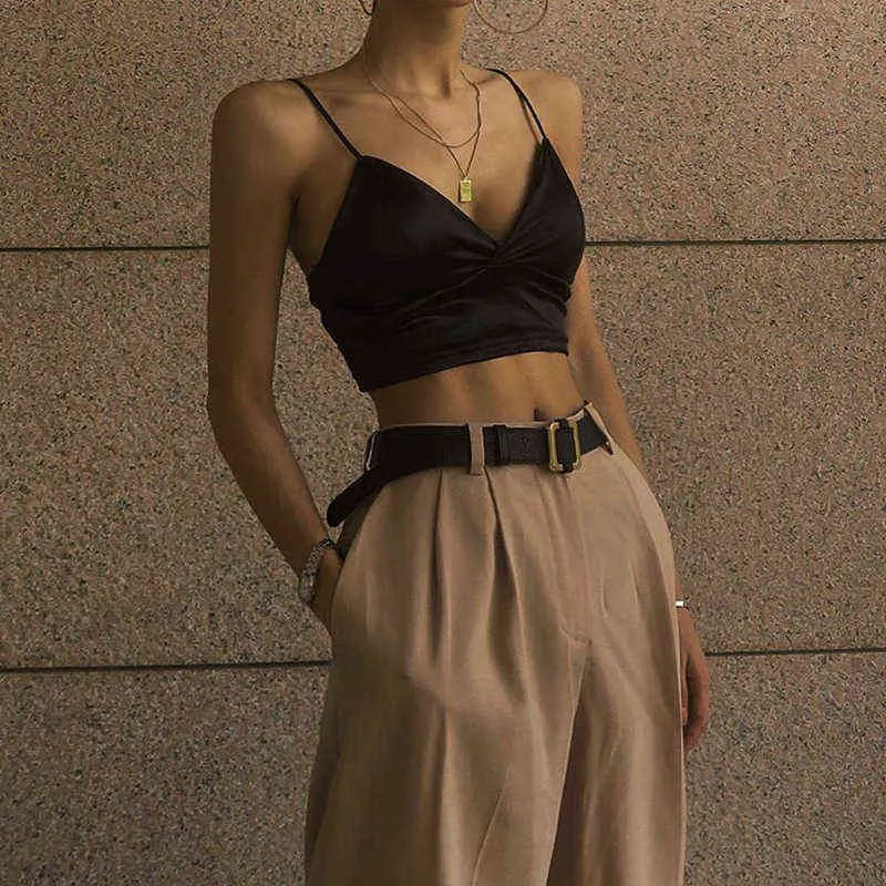 Sexy Satin Crop Tops Dames Spaghetti Strap Bralette Haak Top Vrouwelijke Y2K Goth T-shirt bijgesneden met borst gevoerde Camisole Y220304