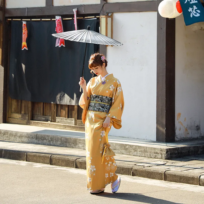 Roupas étnicas Mulheres Flor Print Kimono Vestido Japonês Tradicional Asiático Sakura Vintage Fato Oriental Elegante Traje