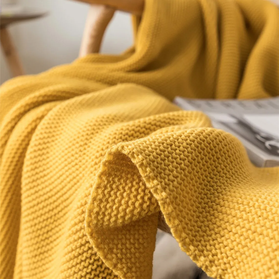 Yellow chunky 2025 throw