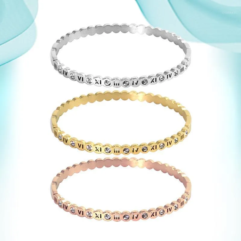 Bangle 2021 18K Diamond Ladies Bracciale in acciaio al titanio Numeri romani cavi Moda stile semplice Accessori per le mani Braccialetti