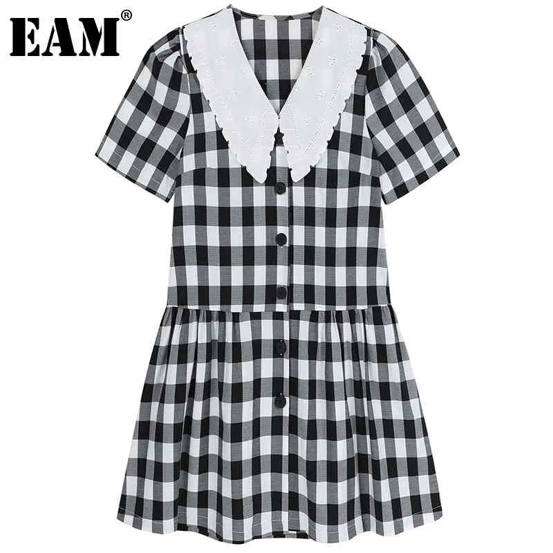 [EAM]女性黒格子縞ヴィンテージドレスピーターパンカラー半袖ルースフィットファッションスプリングサマー1DD8735 210512