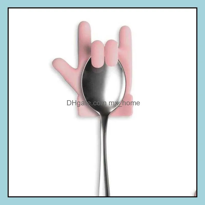 Coffee & Tea Tools Mini Finger Shape Bag Shelf Silicone Creative Tea Spoon Holder Teas Tools DDC5594 XMAI