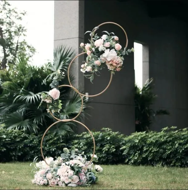 Supporto per fiori Pilar a cerchio in oro, centrotavola per tavolo da matrimonio in metallo Decorazione per feste