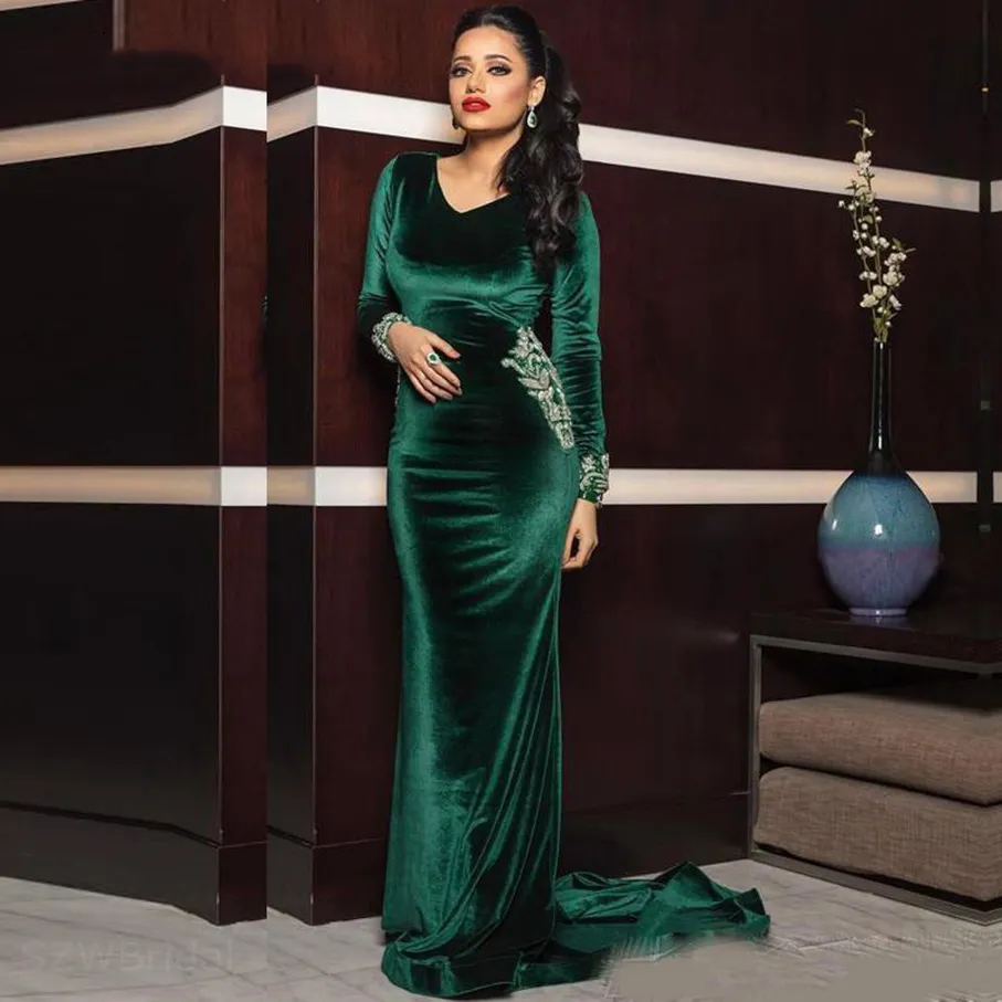 New Arrival V Neck Green Evening Dresses Long Sleeve Muslim Prom Dress Plus size Velvet Vestidos de fiesta Party Gowns 2021