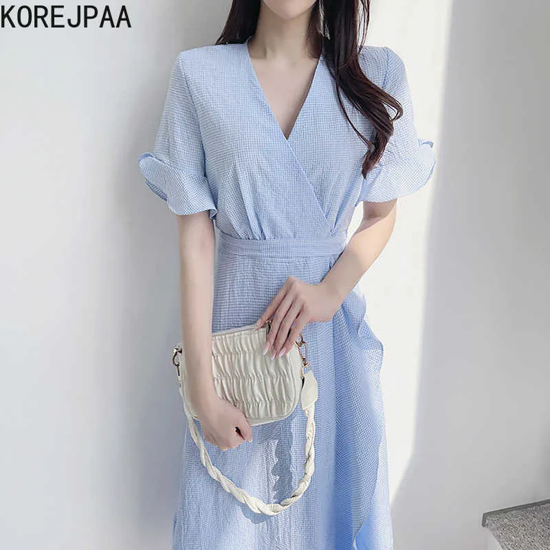 Korejpaa Women Dress Summer Korean Chic Elegant Tender Solid Plaid V-neck Ruffle Stitching Irregular Bandage Waist Dresses 210526