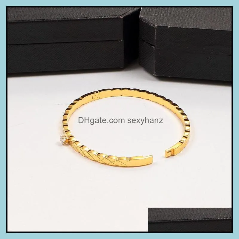 European and American three-dimensional single diamond women bracelet titanium steel bangles wholesale high quality not fade