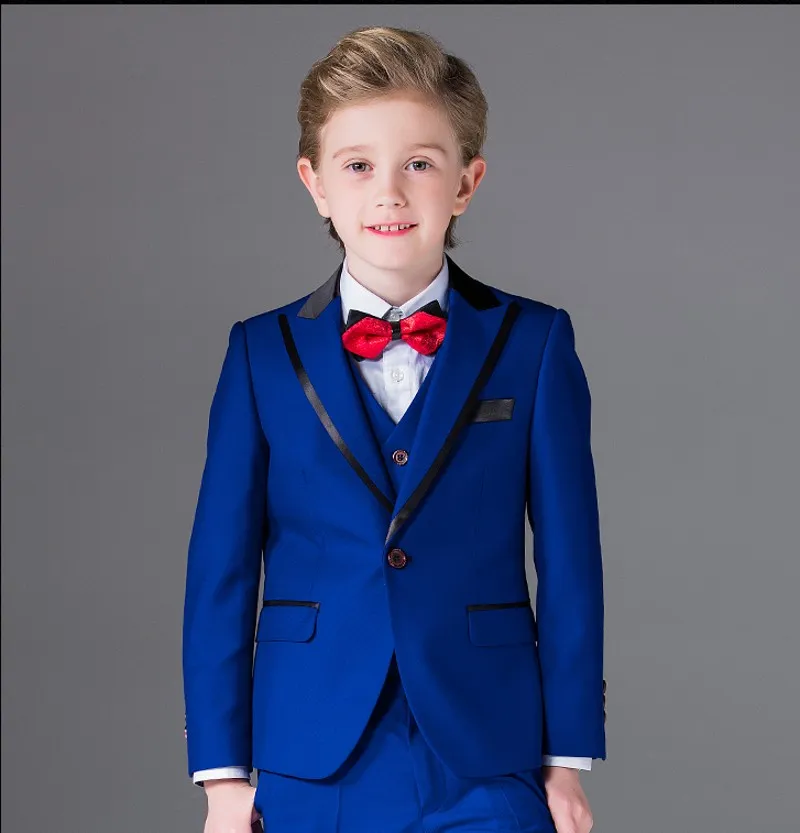 Un bouton Garçon Tuxedos Peak Lapel Enfants Costume Bleu Royal / Rouge / Noir Enfant Mariage / Costumes De Bal (Veste + Gilet + Pantalon + Noeud Papillon + Chemise) NH1