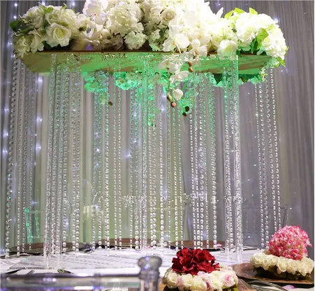 Uzun boylu kare akrilik centerpiece, kristal düğün çiçek standı