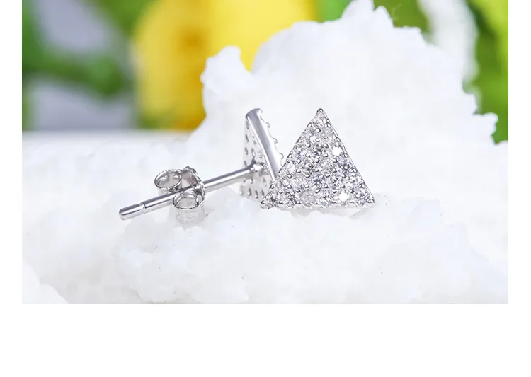 925 Sterling Silver Stud Earrings Bijoux De Mode Petit Triangle Complet de Zircon Diamant Cristal Super Blink Boucle D'oreille pour les Femmes Filles