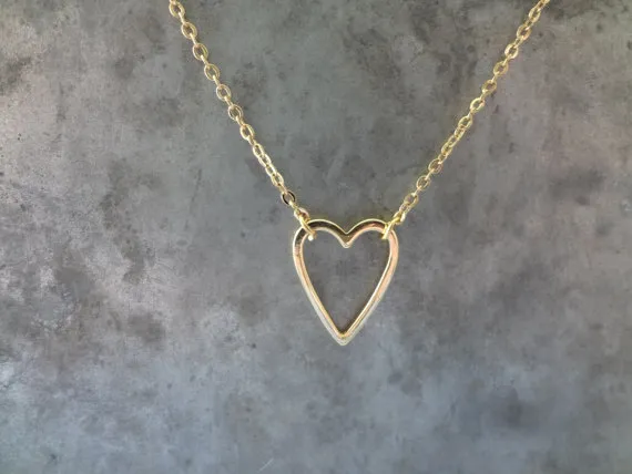 Gold Silver Tiny Line Hollow Out Open Heart Necklaces Simple Wire Wrapped Love Heart Necklaces for Lovers Couples