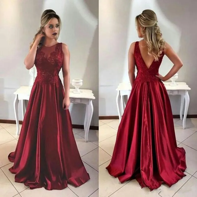 2018 Evening Dresses Wear Ny Burgundy Mörk Röda Juvel Neck Lace Appliques Illusion V Back Long Prom Crows Plus Size Formell Party Dress