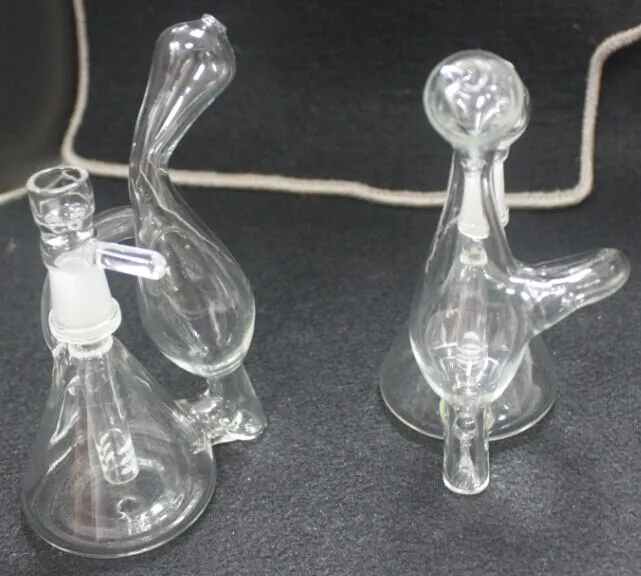 Partihandel Mini Beaker Recycler Glass Bong Handblåst unik design Small Water Pipe 6 tum Oil Rig Bubbler Sale Delicate utseende