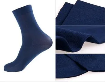 Großhandels-Männersocke neue heiße coole Socken am günstigsten! 10 Paare/los Bambusfaser Sommer-Frühling Sport klassische Socke freie Größe passend für alle