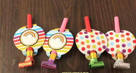 Urodziny Party Funny Blowout Whistle Dmuchanie Trąbki Dzieci Noice Makertoys Kids Party Favors Desick Dostaw Multicolor Drop Shipping