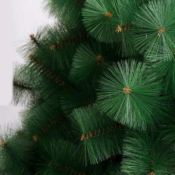 arbres de noël artificiels 60cm / 23,6 pouces simulation petit arbre à aiguilles de pin aiguille de pin arbre décoration champ ornements de noël CT003