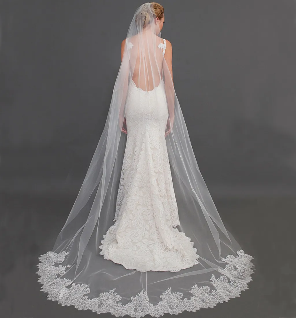 2016 Nuovo arrivo Beautiful Veli da sposa da Eifflebride con bordo di pizzo impreziosito circa 2,5 metri di veli da sposa