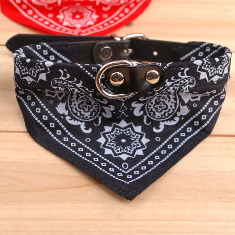 Collari cani Regolabile Pet Dog Cat Bandana Sciarpa Collare Fazzoletto da collo Brand New i 30 pezzi S M L XL IN MAGAZZINO6507329