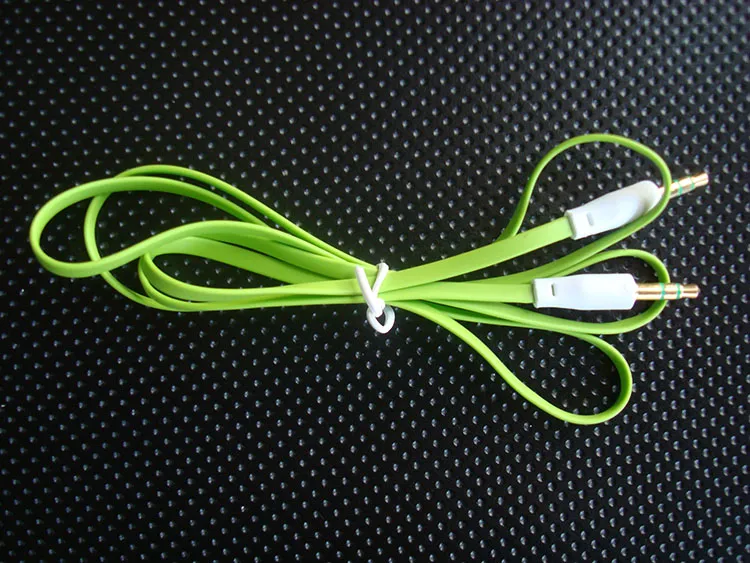 3.5mm tot 3,5 mm kleurrijke platte type auto aux audiokabel Extended audio extra kabel / 