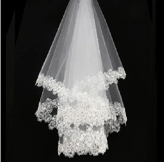 Vendita calda Veli da sposa in avorio bianco con paillettes e perline Veli da sposa corti in tulle morbido Disponibile NO: 53