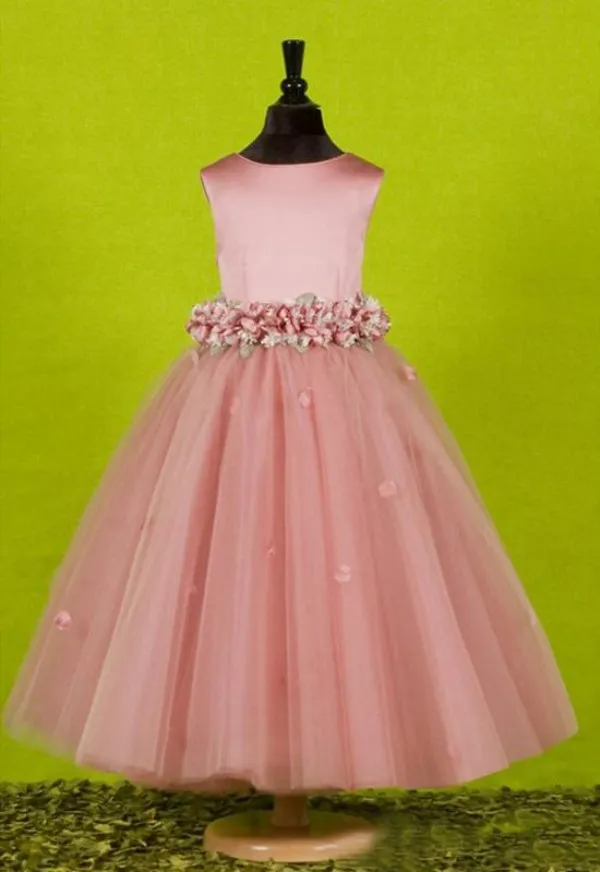 Real Sample Girls Cheap Pageant Dresses Dusky Pink Flower Girl's Dress Jewel Neck Sleeveless Handmade Flowers Petals and Oversize Bow