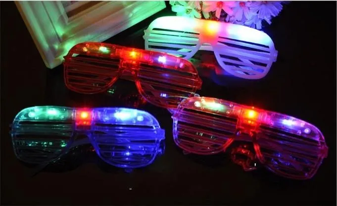 Novidade crianças presentes piscando led shutter óculos cosplay torcer adereços led piscando luz de óculos halloween festa de natal fonte