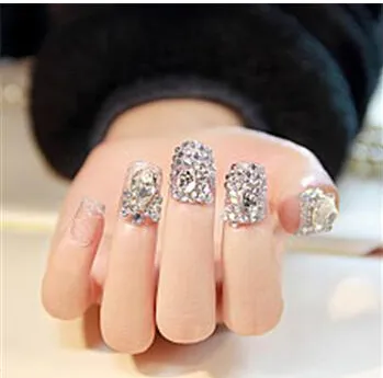 Nail Art Decorations 3d Nail Art Rhinestones Crystal Glitter Nails Wheel Dekorationer för DIY Studs Gratis frakt