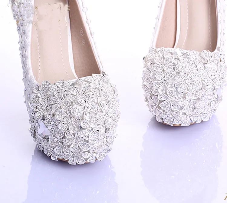 Bahar Beyaz Dantel Çiçek Rhinestone Düğün Ayakkabıları Yeni Tasarım Lüks El Yapımı Yüksek Topuk Gelin Ayakkabıları Akşam Balo Pompaları Şi269N