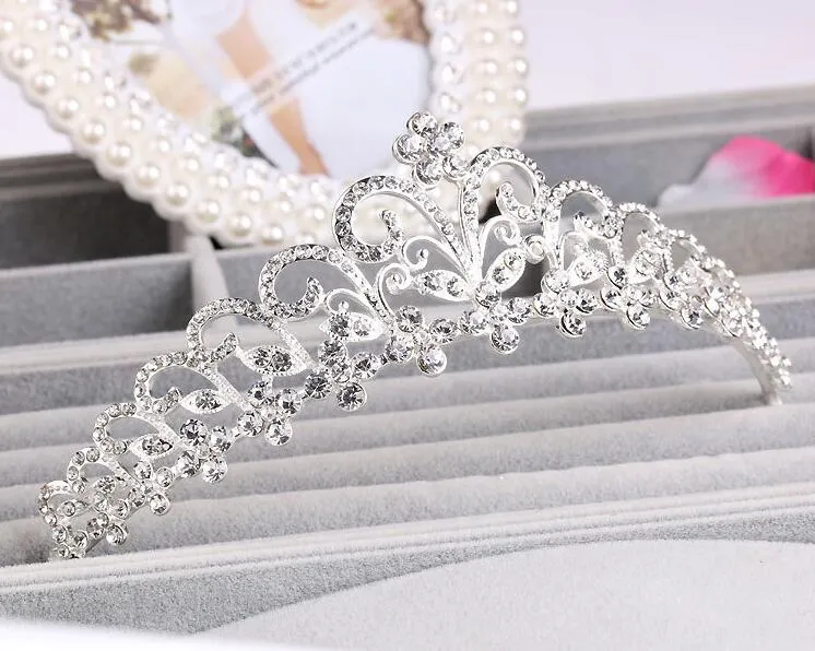 strass tiara da sposa capelli fascinators cappelli gioielli strass tiara orecchino a buon mercato ragazze intere accessori da ballo di sera HT1297S