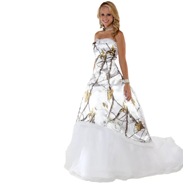 Abiti da sposa Fashion White Snow Camo con gonna in tulle Realtree Camouflage Abiti da sposa Sweep Train Abiti da sposa 2017 Vestidos Ve Novia