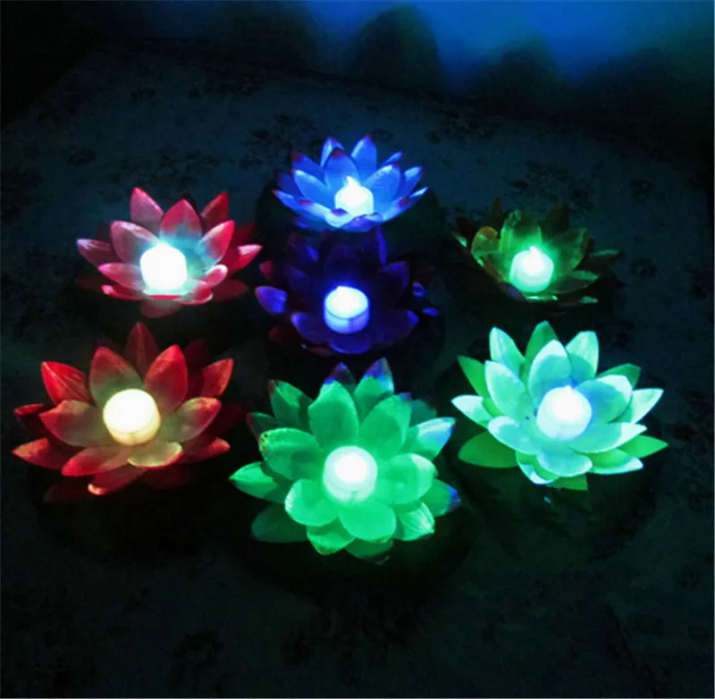 Nuovo arrivo Diametro 19 cm Lampada LED Lotus in piscina galleggiante colorata modificata che desidera lampade luminose Lanterne la decorazione della festa