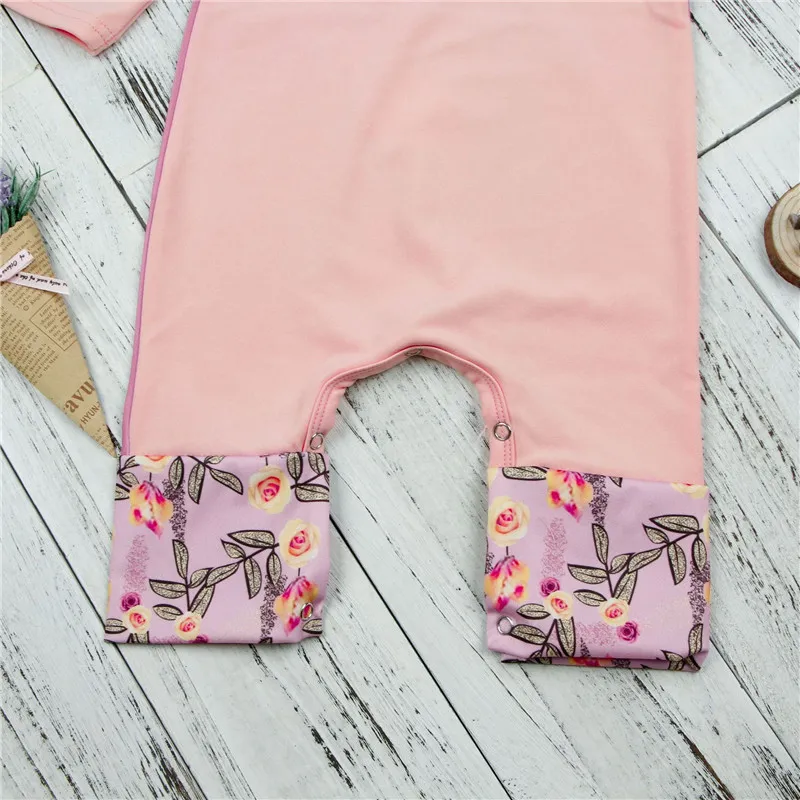 Ropa para niñas bebés 2018 Primavera Otoño Rosa Ardilla Impresión Flor Mameluco Ropa para niños Mamelucos de algodón Mono Ropa para niños Boutique